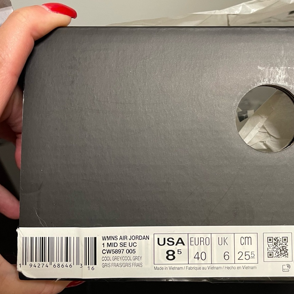 Women Nike Jordan 1 Sneaker Cool Grey Suede Dipped Purple Leather SZ 8.5 CW9857 - Picture 10 of 11